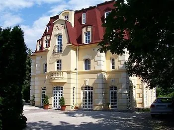 Walzer Hotel Budapest